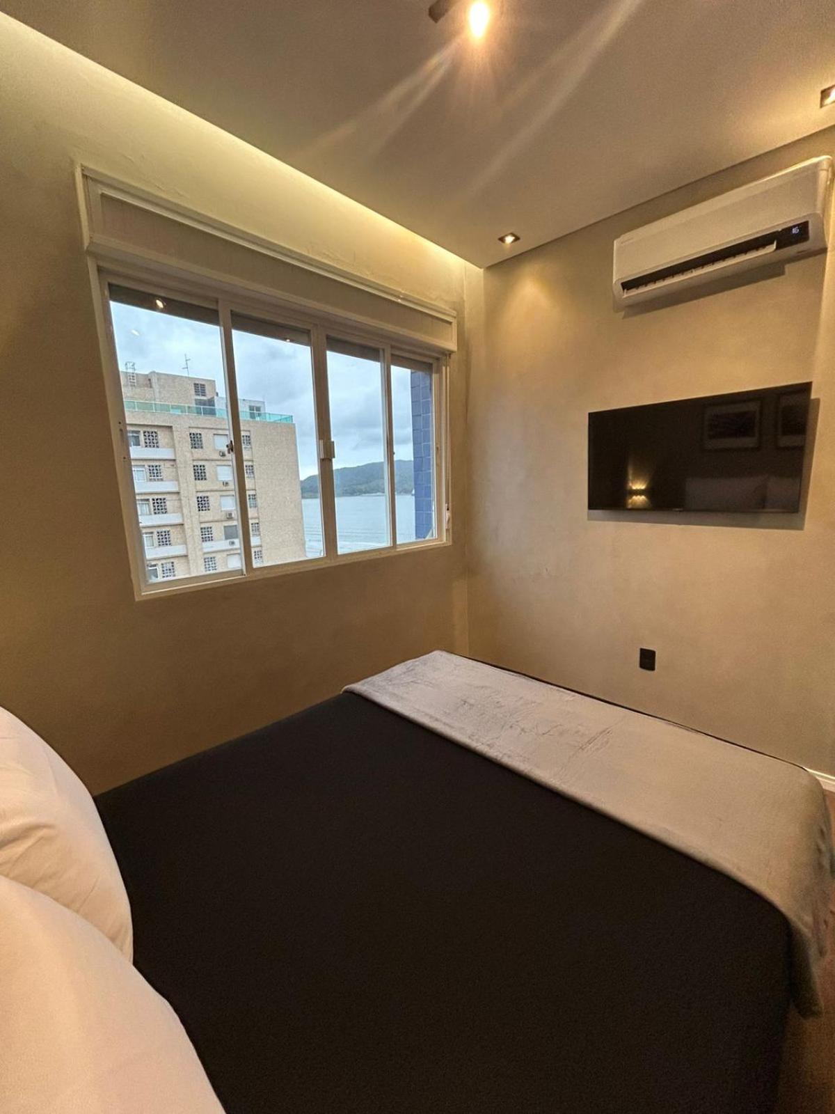 Apartamento Frente A Praia Do Embare Santos Eksteriør billede
